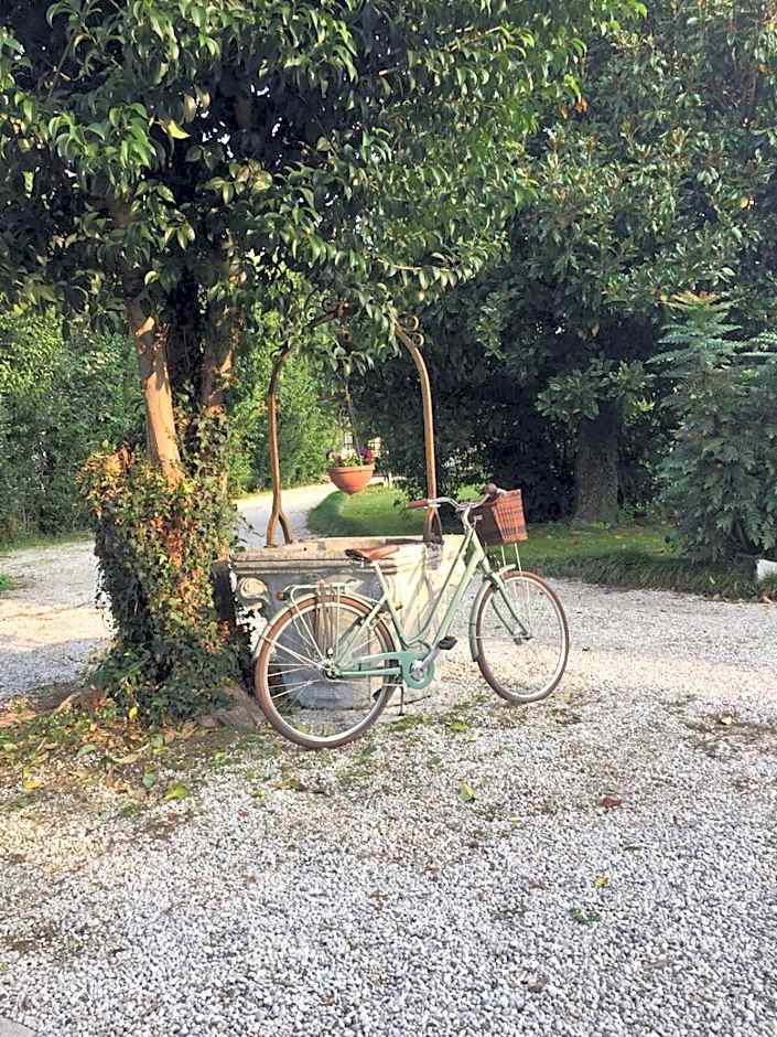 Casa Lunia Guesthouse