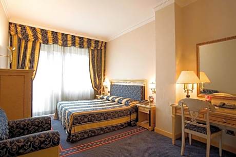 Deluxe Single Room