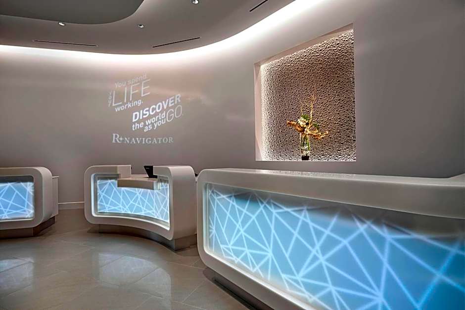 Renaissance by Marriott Edmonton Airport Hotel