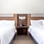 Holiday Inn Express & Suites Lancaster by IHG