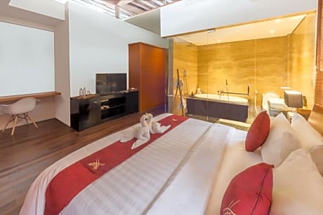 Family Villa With Pool