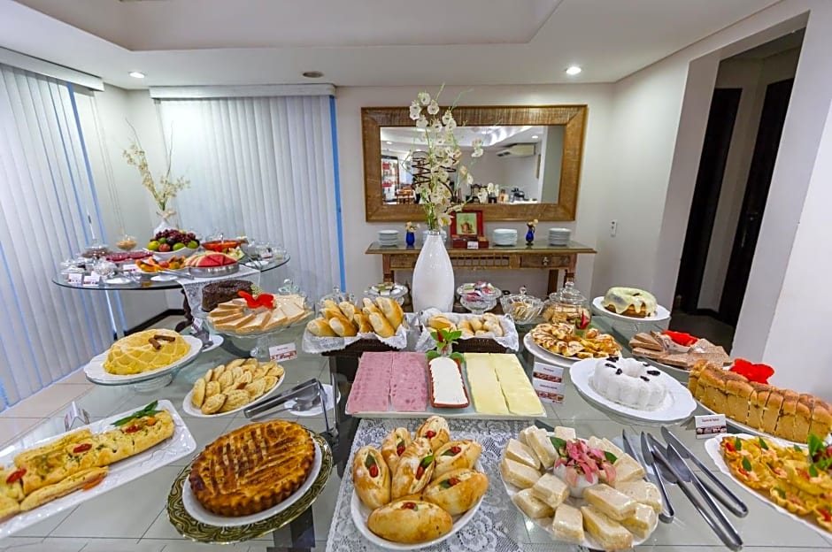 Eunapolis Plaza Hotel Ltda