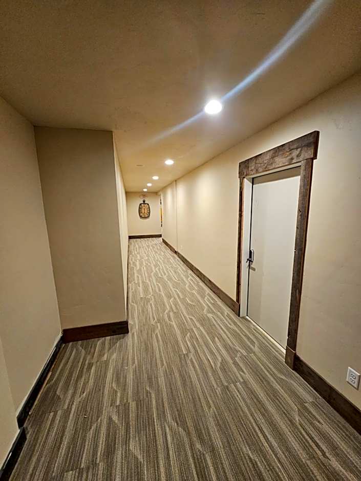 Eaglescape Suites and Event Center