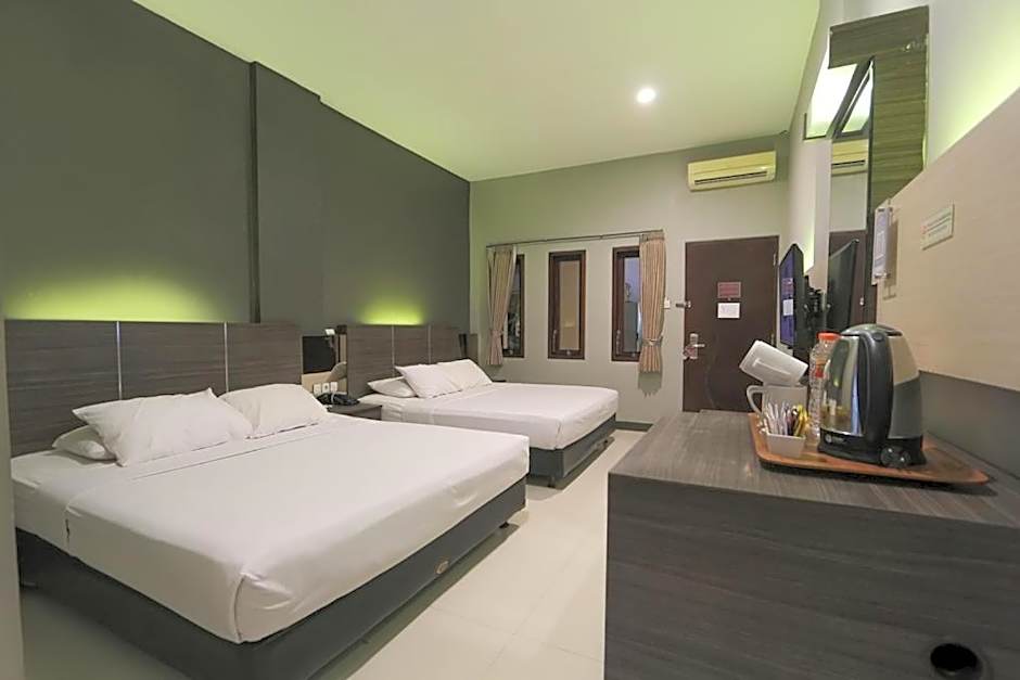 Photo 1 of 6 of Family Suite