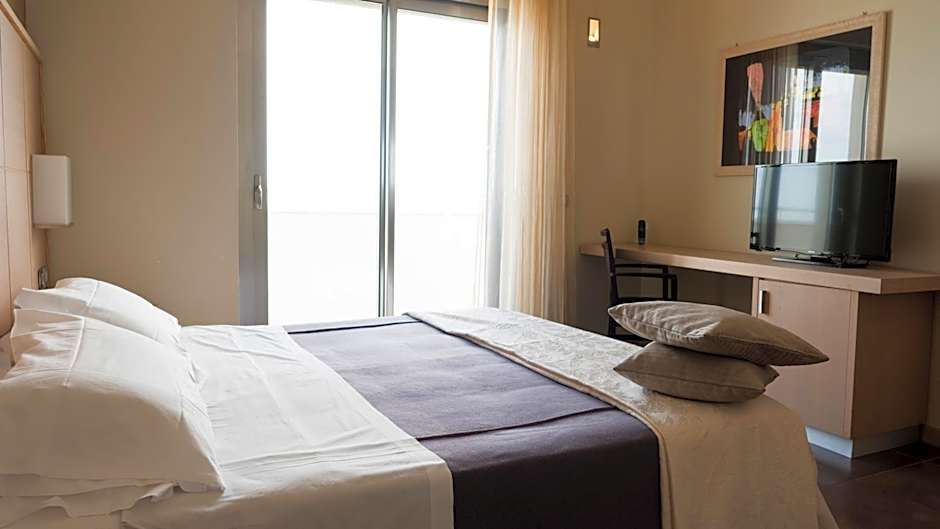 Abruzzo Marina Hotel - Family & Beach Resort