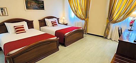 Superior Family Room