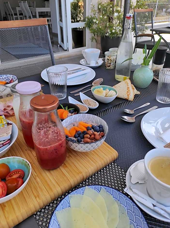 White Stone Villa 43