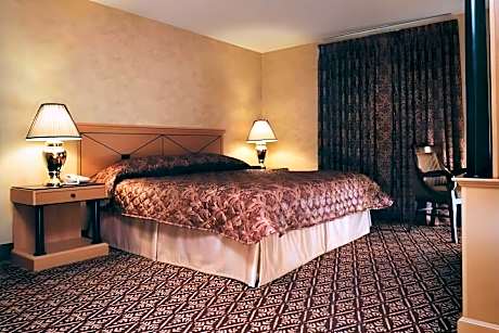 2 Double Beds Non-Smoking