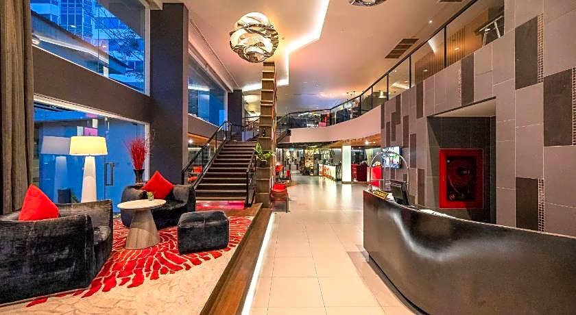 Park Plaza Bangkok Soi 18