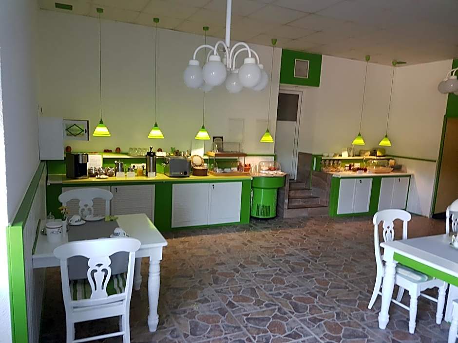 Hotel/Pension Rast& Ruh