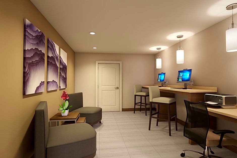 Staybridge Suites Irvine - John Wayne Airport