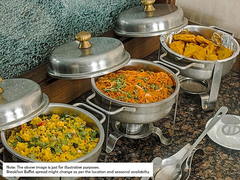 Treebo Nirupama Apartment, 750 M From Aluva Railway Station