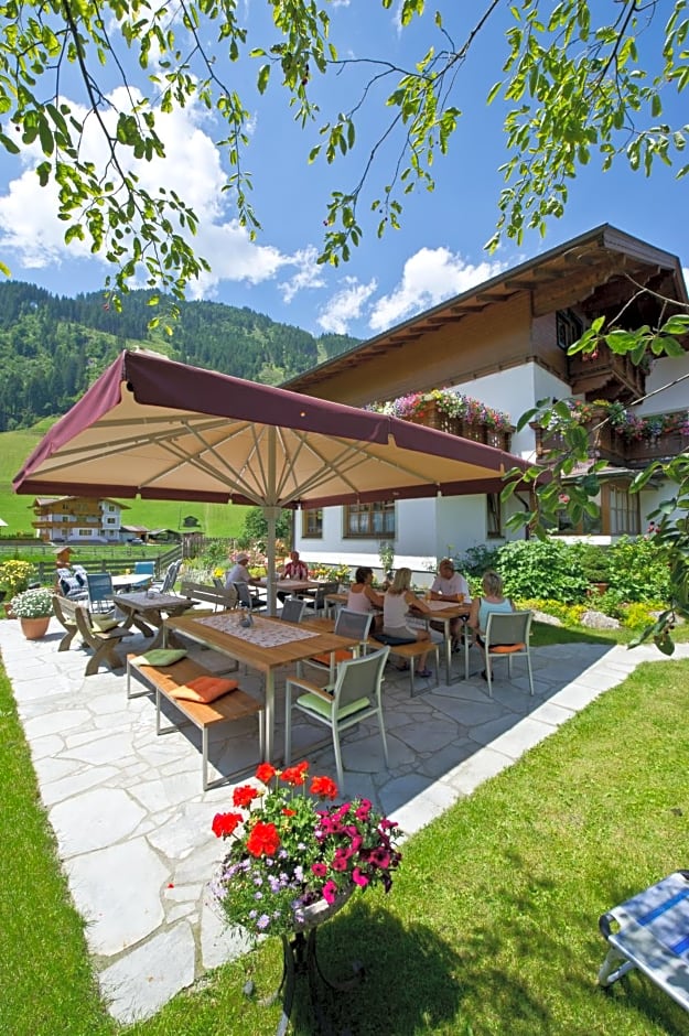 Hotel Landhaus Neumayr