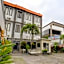 Hotel Warta Dua