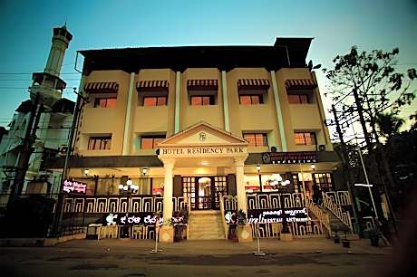 HOTEL RESIDENCY PARK