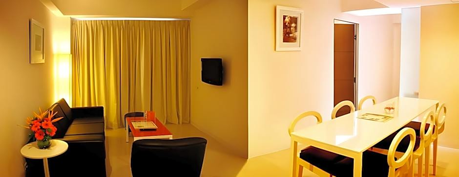 HARRIS Hotel & Residences Riverview Kuta, Bali