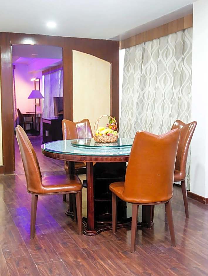 Hotel The Residency