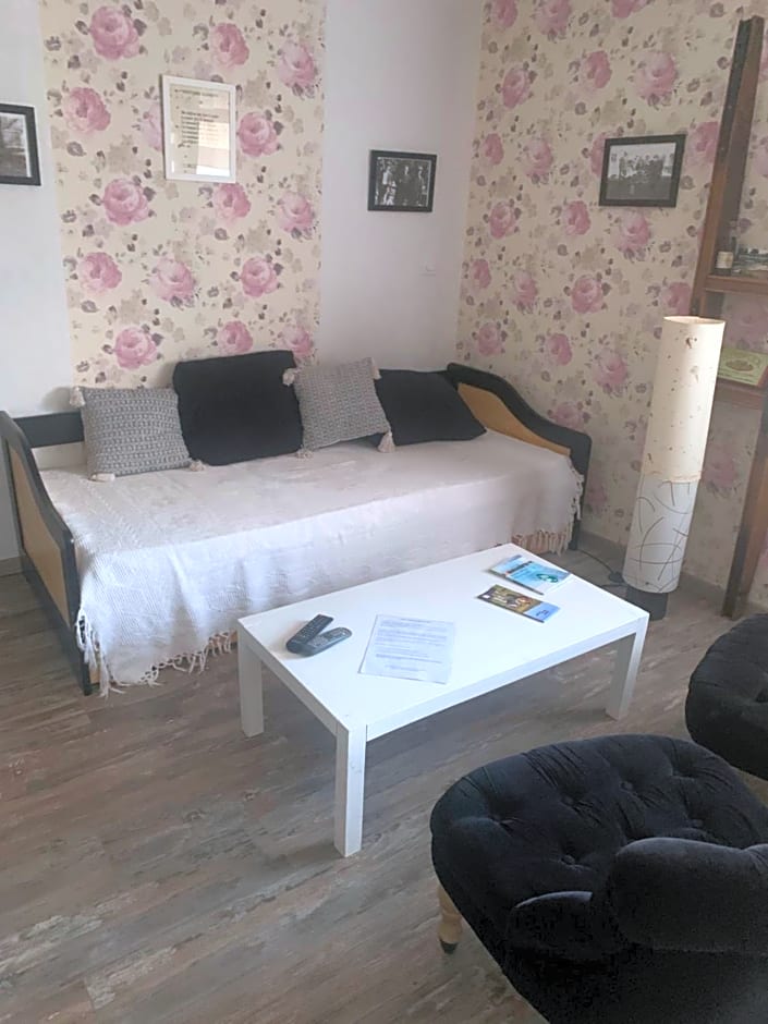 Chambres d'Hôtes LES VERGERS DE LOUISE