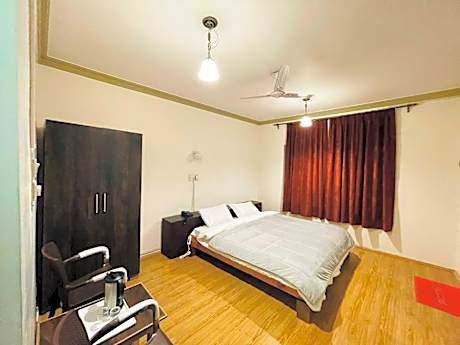 Hotel O Basera
