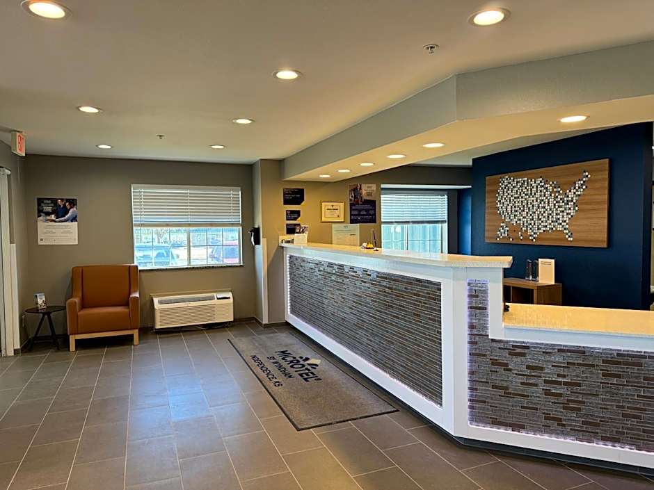 Microtel Inn & Suites By Wyndham Independence