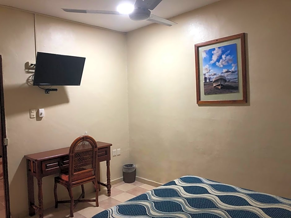 Hotel El Faro Malecon