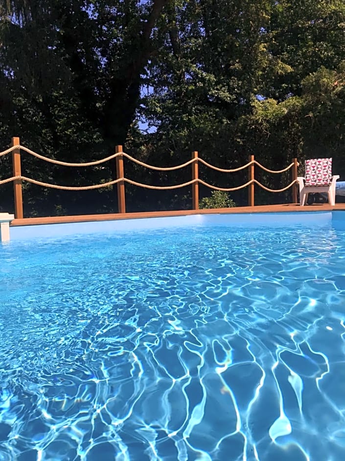 La longère piscine&spa privé
