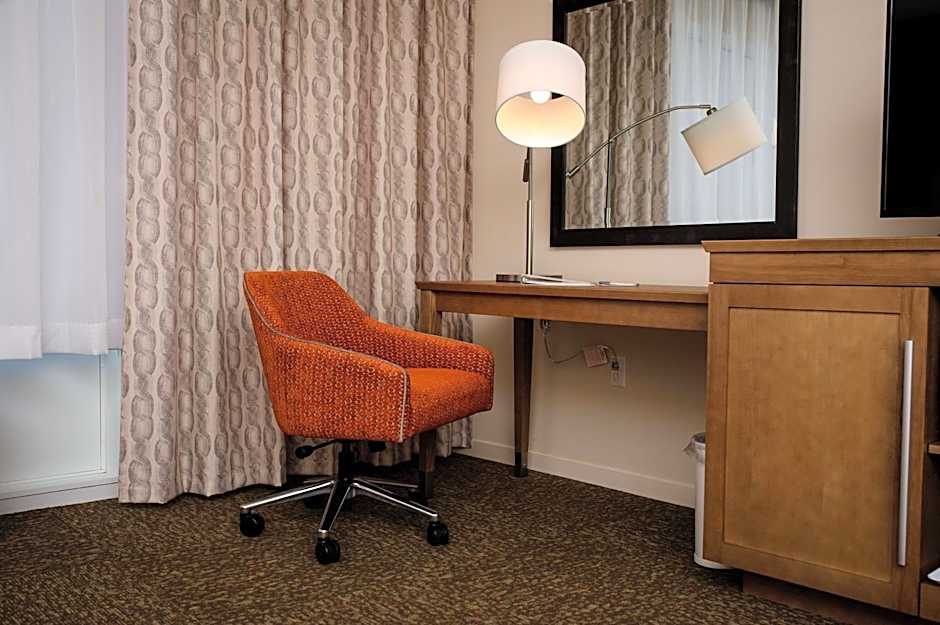 Hampton Inn By Hilton & Suites Truro, Nova Scotia