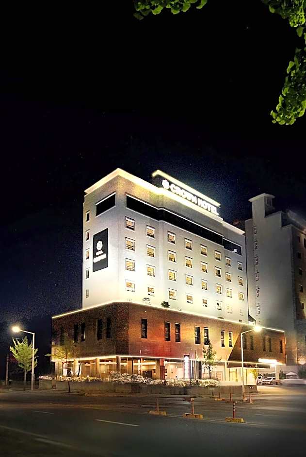 Crown Hotel Changwon