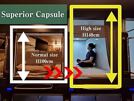 Superior Capsule Room for Male