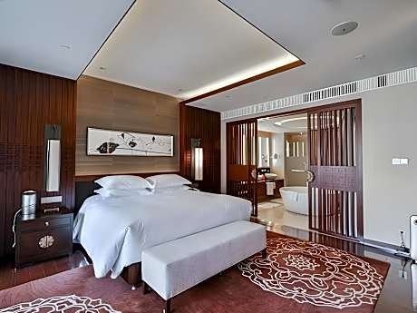 Family Suite with Terrace