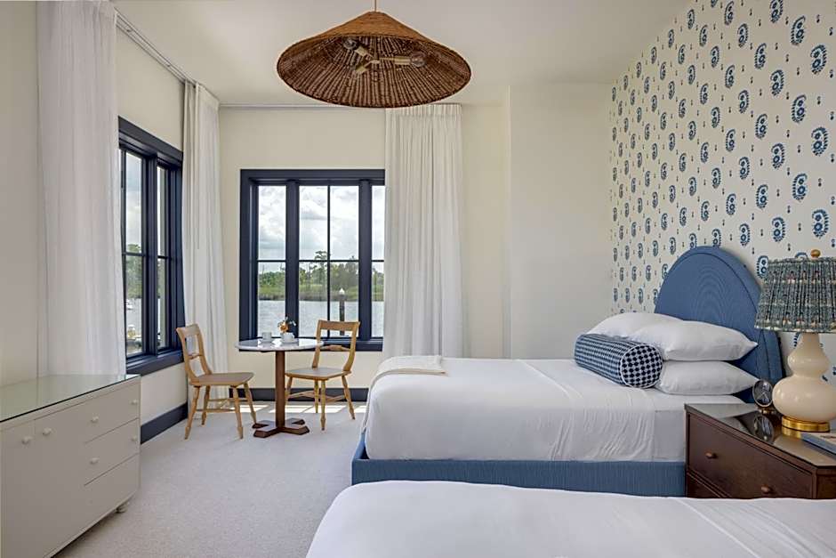 The George Hotel