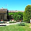Mas Grimaud - Gîte- Studio et chambres d'hôtes familiales