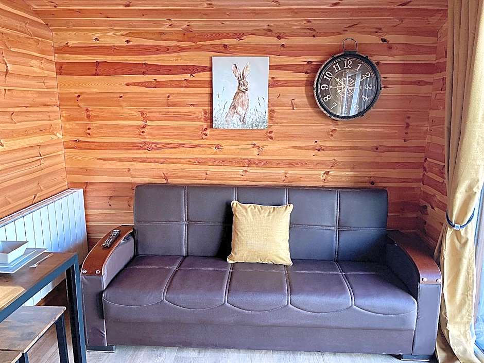 Lakeside Fishing Retreats