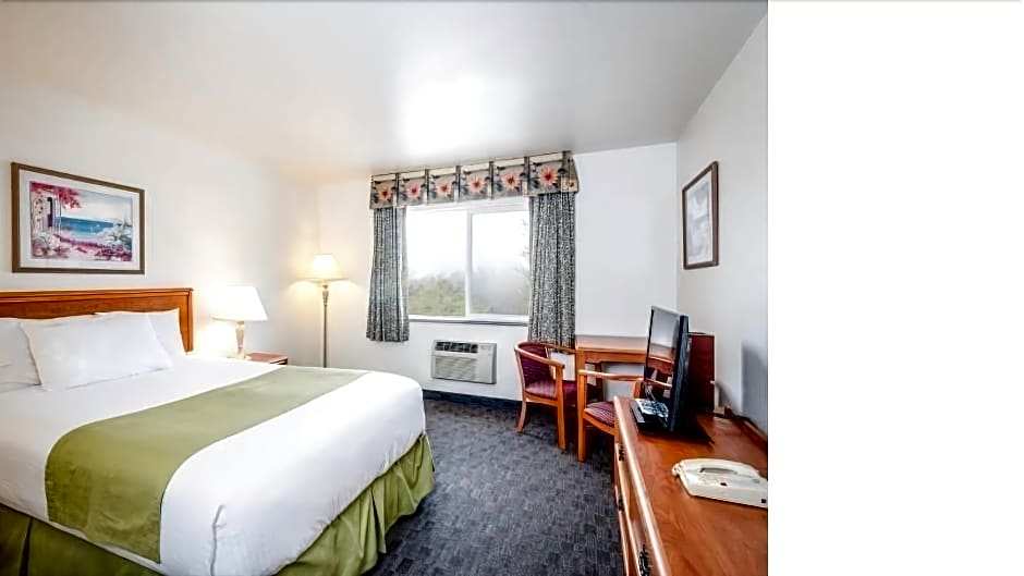 Paradise Inn & Suites at Lincoln City