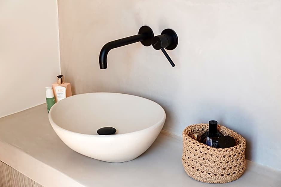 North Wind Luxury Suites