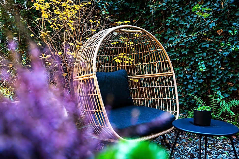 Akira Bed & Breakfast