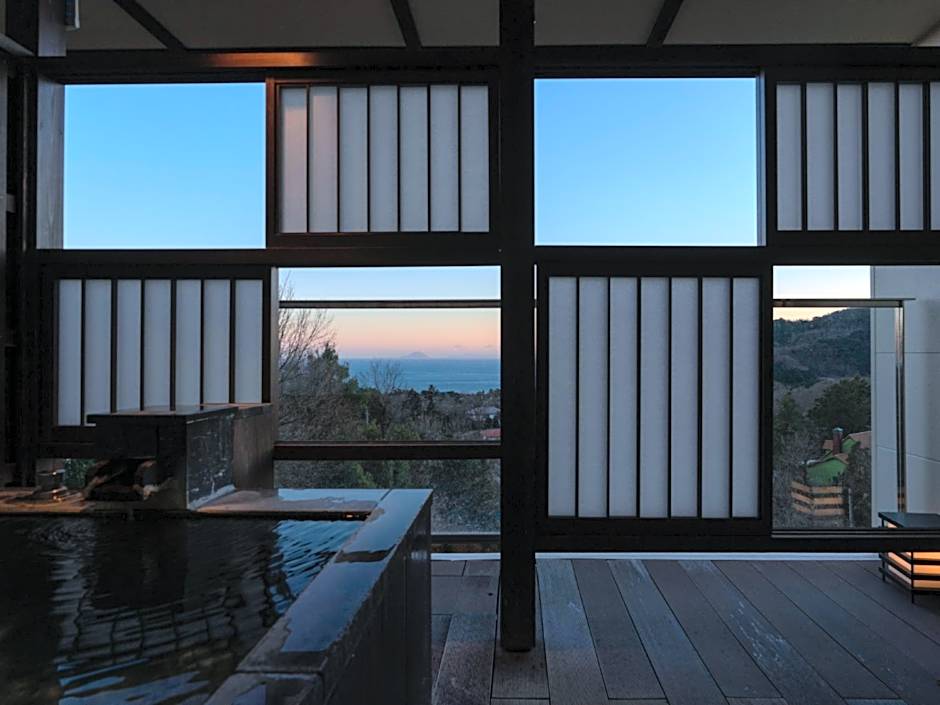 Omuro no mori Gyokusui - 13 years or older