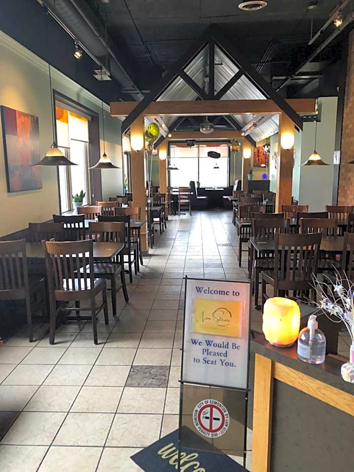 Ramada by Wyndham Edmonton South