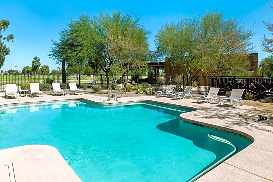 Four Points By Sheraton At Phoenix Mesa Gateway Airport