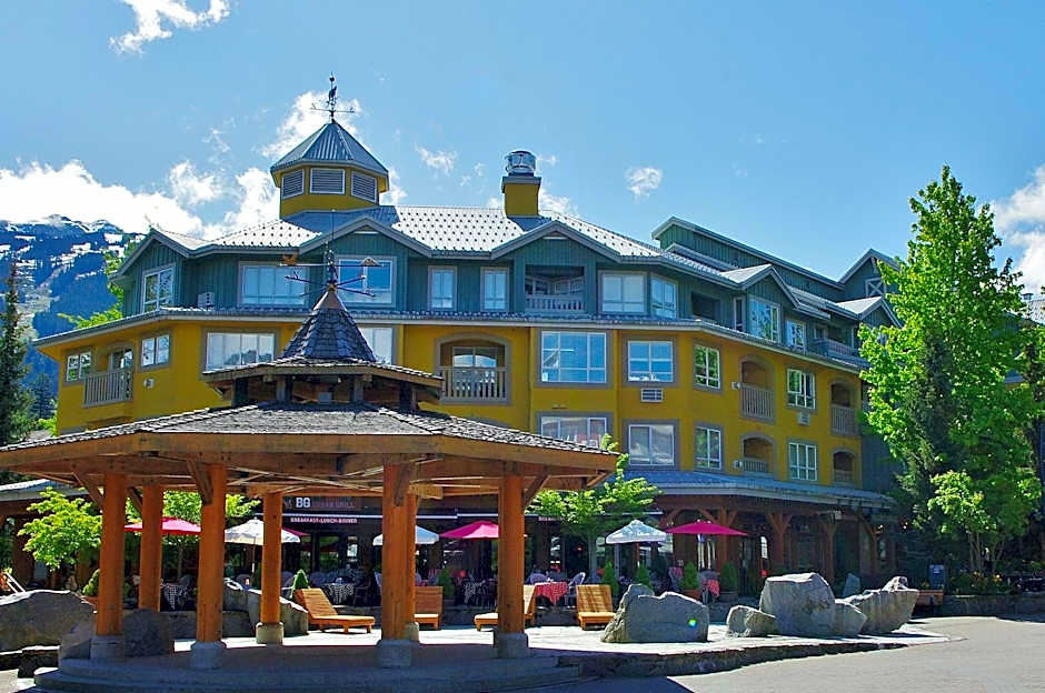 Bear Lodge One Bedroom by MVA