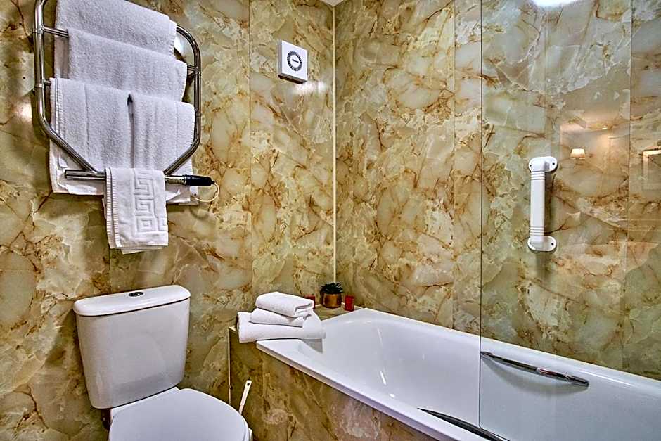 Muthu Ben Doran Hotel