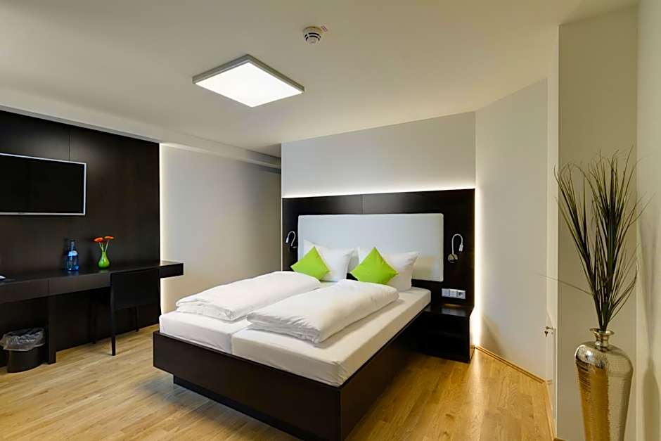 sevenDays Hotel BoardingHouse Mannheim