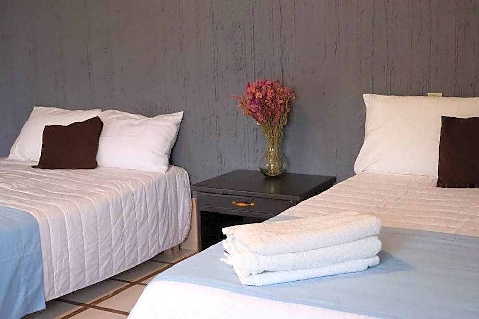 OYO Hotel San Felipe Inn