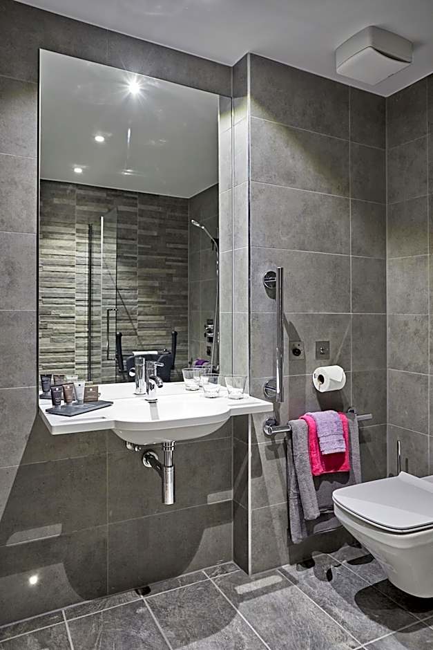 The Old Palace Lodge