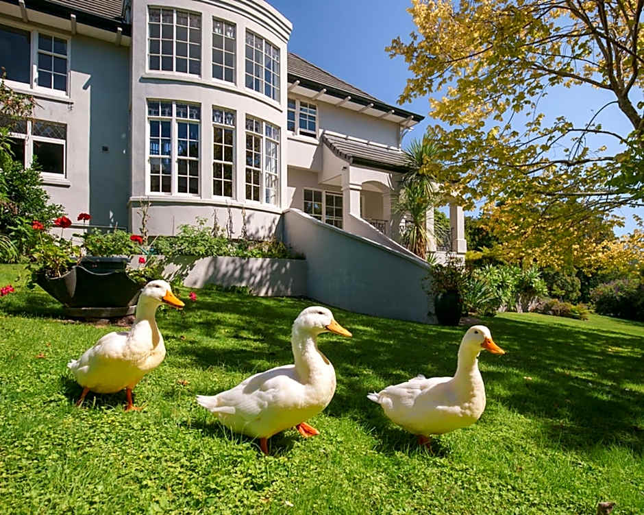 Greenmantle Estate Hotel