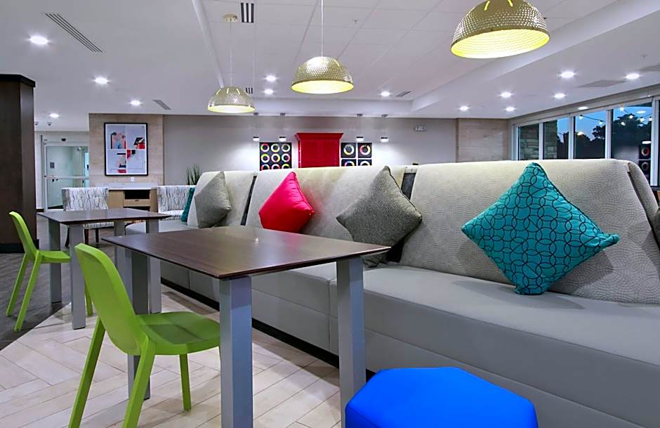 Home2 Suites by Hilton Mobile I-65 Gov Blvd.
