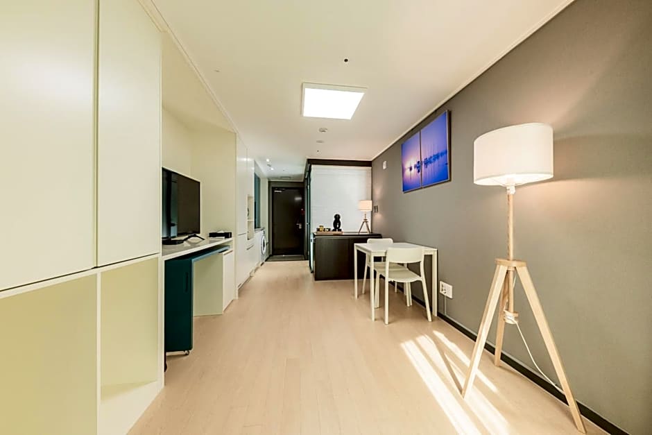 Risen Ocean Park Hotel