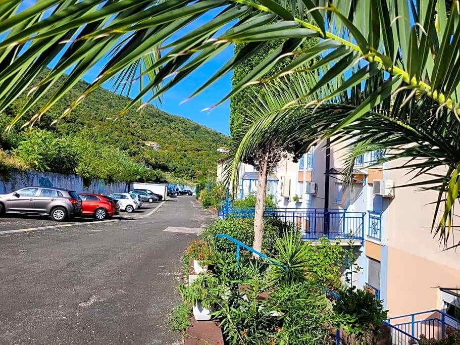 BIG-BLUE Bayview Paradise in Opatija