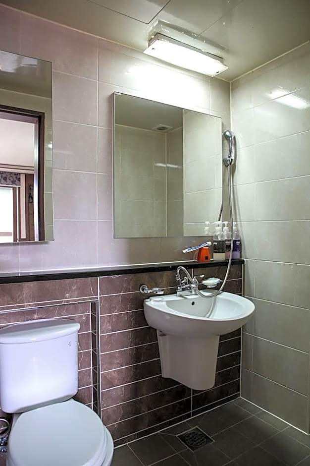 Hillstay Residence Gumi