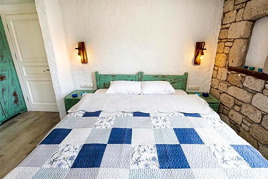 Monat Otel Alaçatı